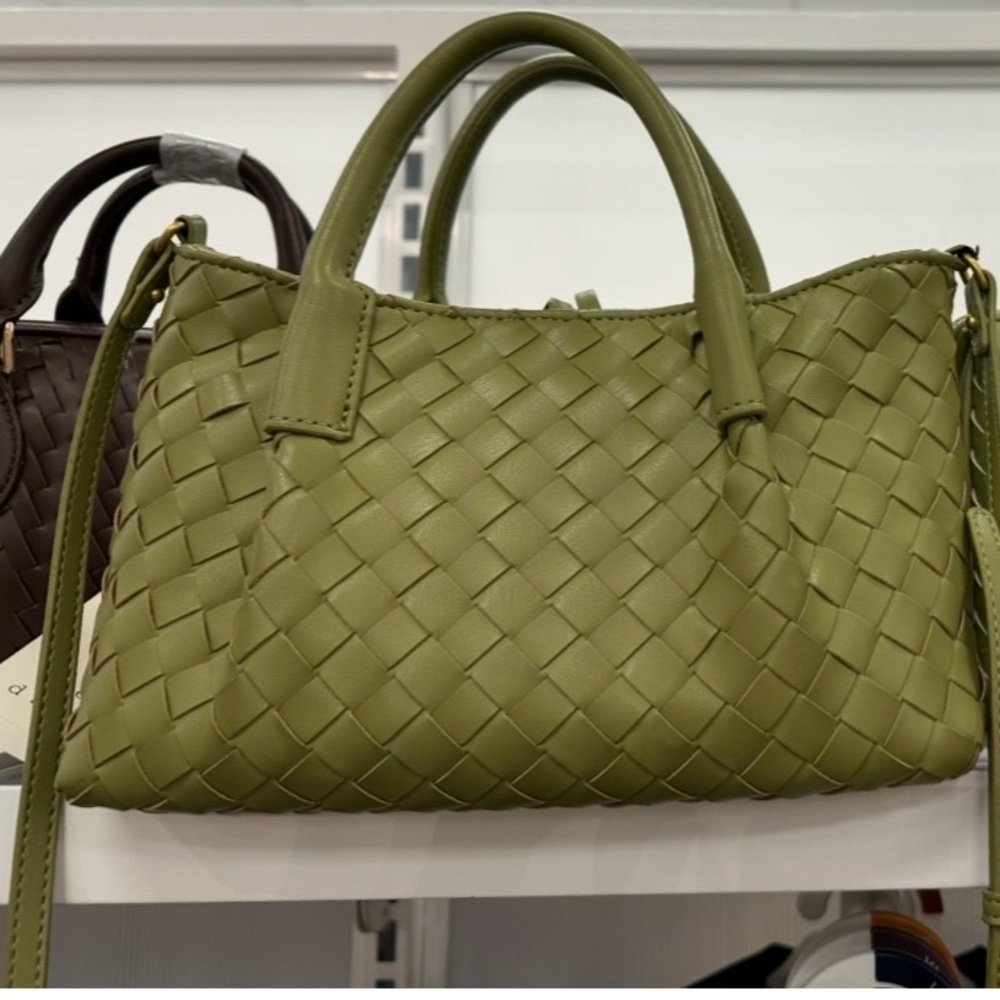 Anthropologie woven mini tote - Picture 3 of 3